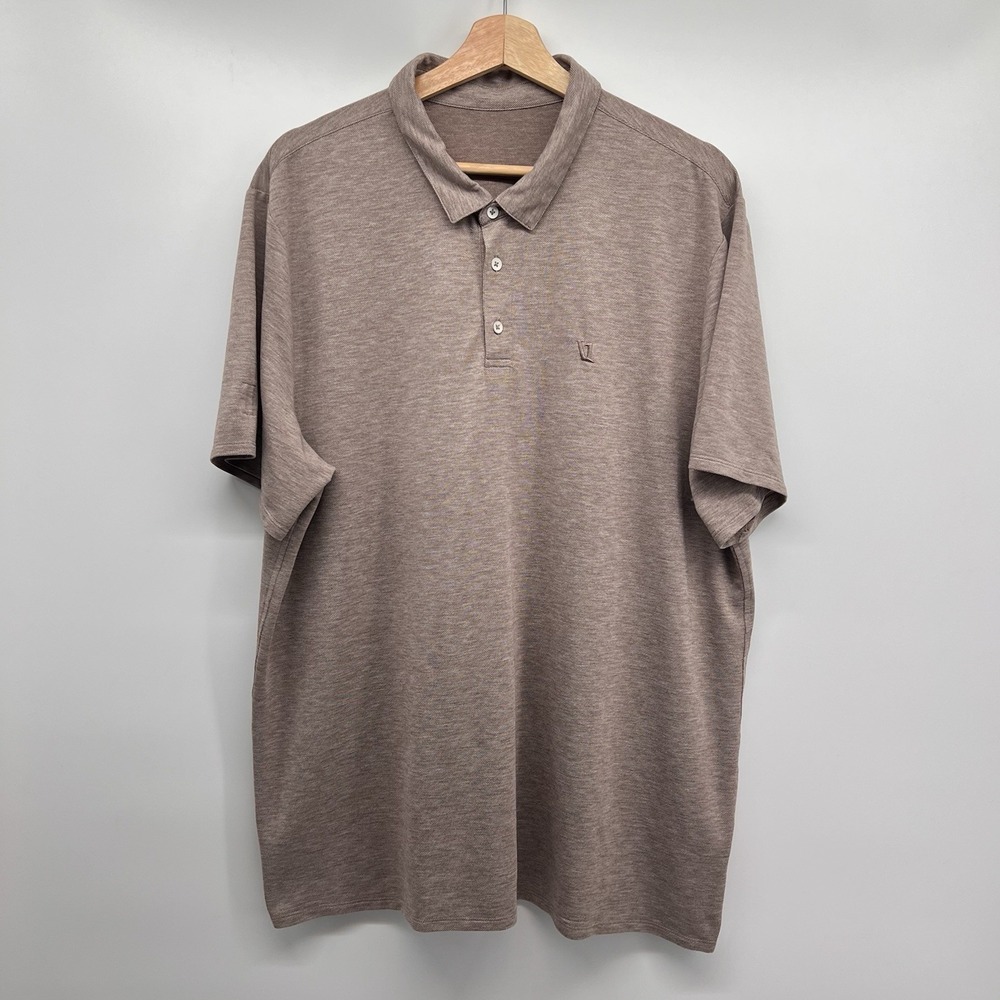 Vuori Knit Shirt Mens XXL Beige Performance Stretch Athleisure V1004 Shirt